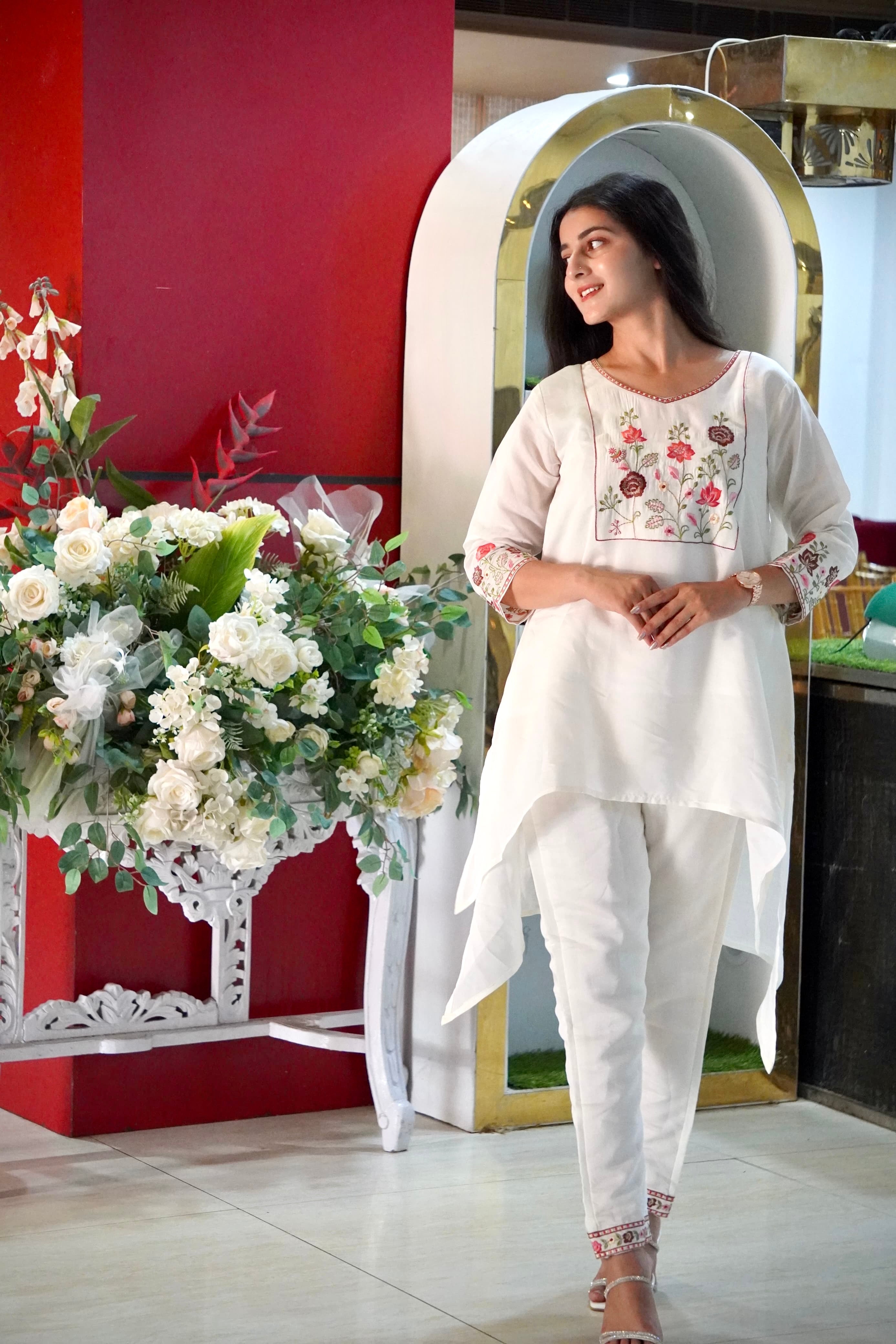 Full Moon Glowing Cotton Silk Embroidered Co-Ord Set Geetha Creation